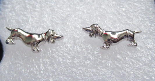 Silvercute Dachshund Earrings